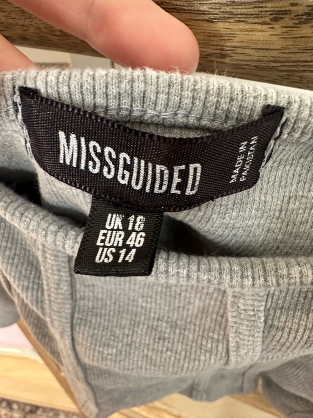 Missguided Gray Ribbed Square Neck Crop Top - Picture 4 of 5